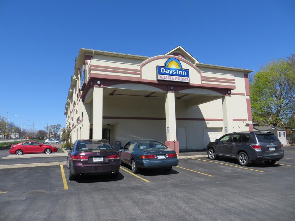 Days Inn By Wyndham Toronto East Lakeview Luaran gambar