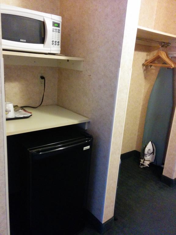 Days Inn By Wyndham Toronto East Lakeview Luaran gambar