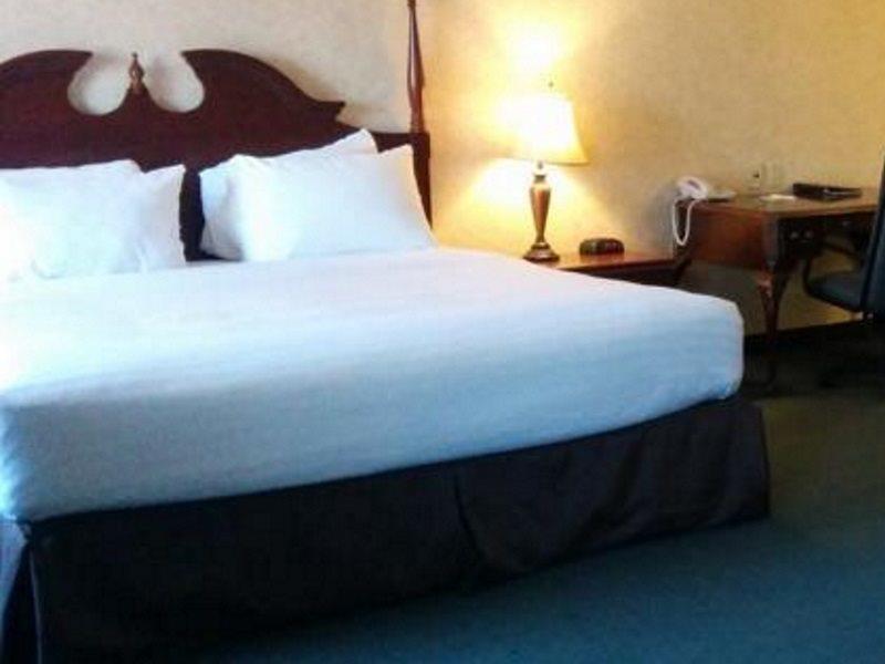 Days Inn By Wyndham Toronto East Lakeview Luaran gambar